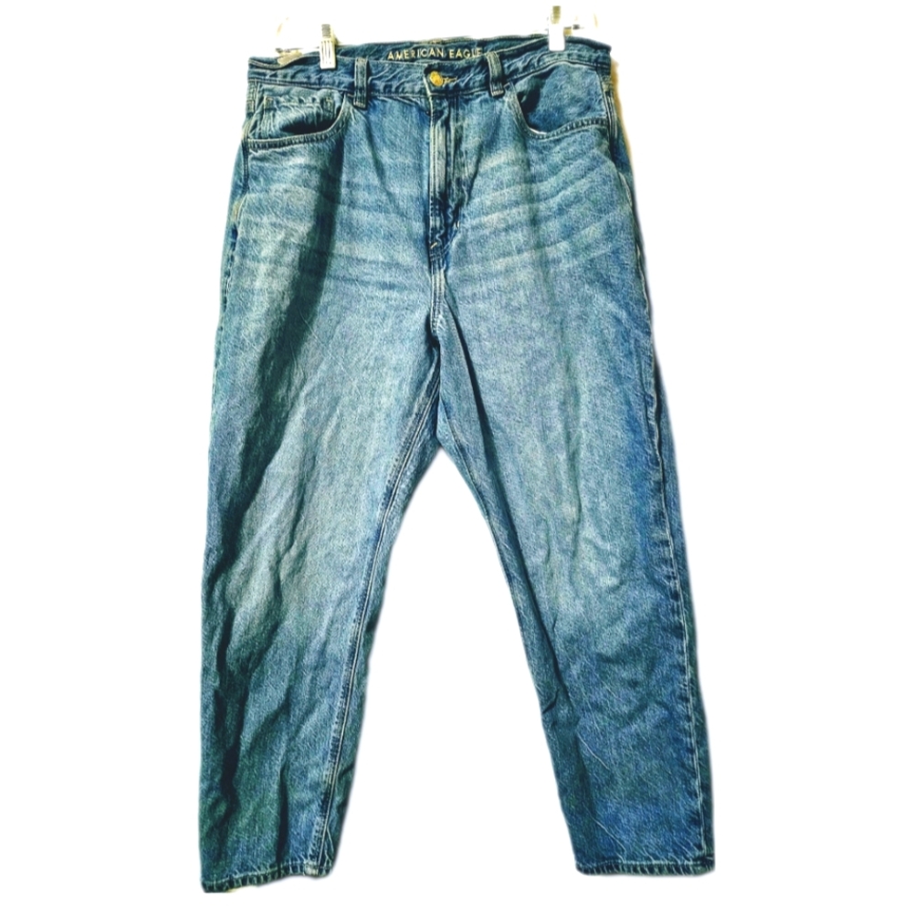 American Eagle Mom Jeans 12 Short Classic Capsule Wardrobe